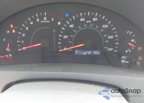 2008 Toyota Camry Le z USA, uszkodzony, nr VIN 4T4BE46K38R043683